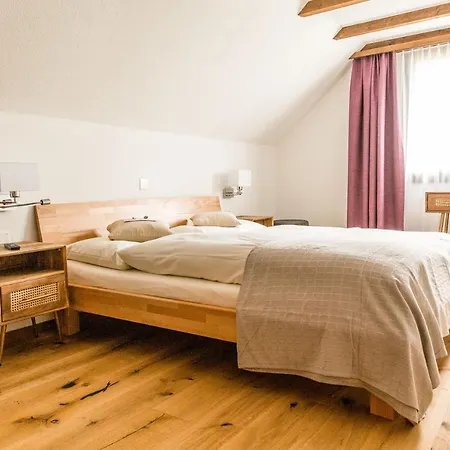 Chalet-hotel Larix فندق 3*