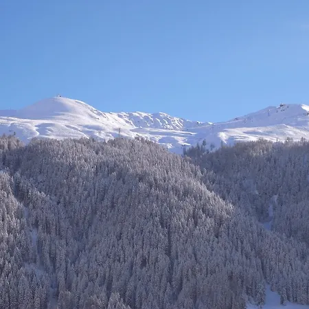 Chalet-hotel Larix Szálloda Davos