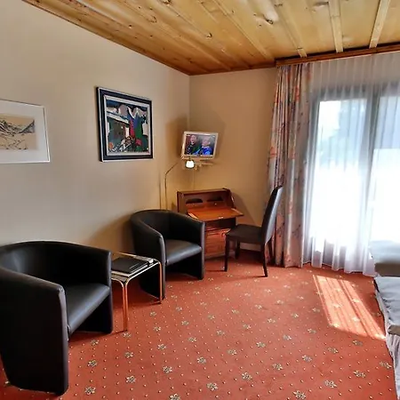 Szálloda Chalet-hotel Larix