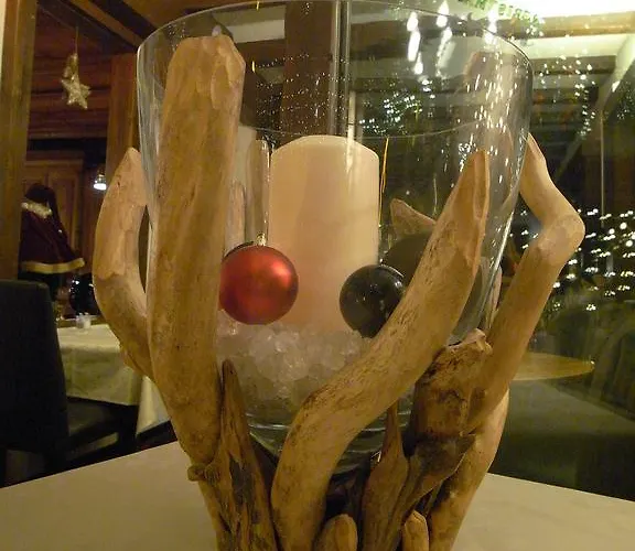 Hotel Chalet-hotel Larix 3*