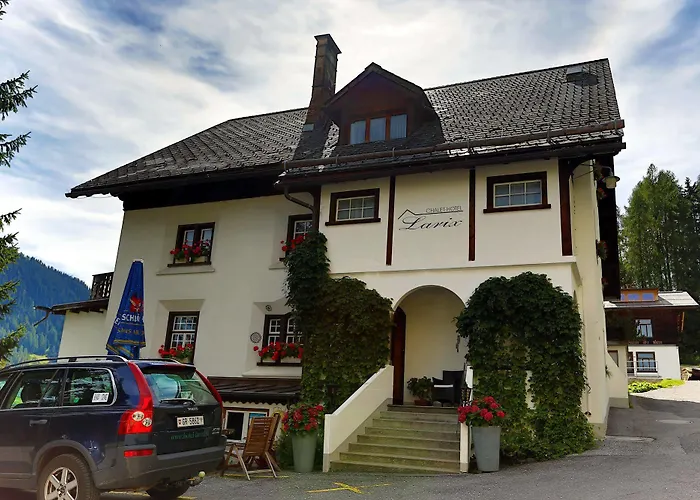 Hotel Chalet-hotel Larix 3*