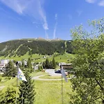 Chalet-hotel Larix 3* 达沃斯