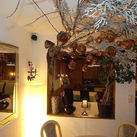 Chalet-hotel Larix ホテル